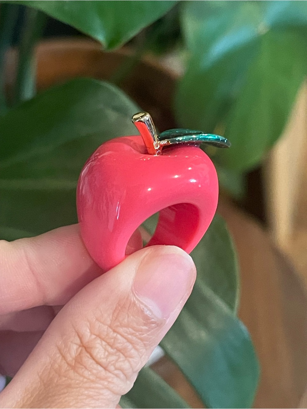 Glossy Pink Apple Ring with Gold Stem and Green Leaf